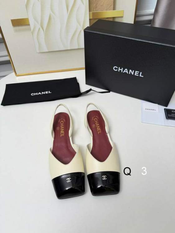 Picture of Chanel Shoes _SKUChanelsz35-40QM06242649